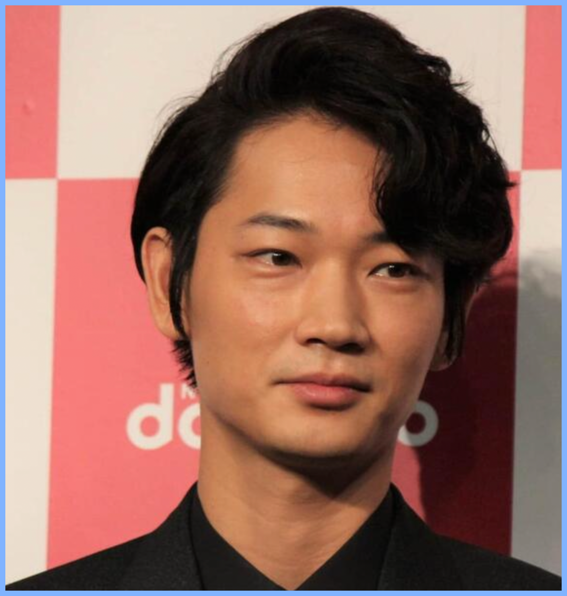 画像比較 綾野剛が似ている俳優や芸能人は誰 そっくりすぎて見間違う 謎だらけの世界にhappyを